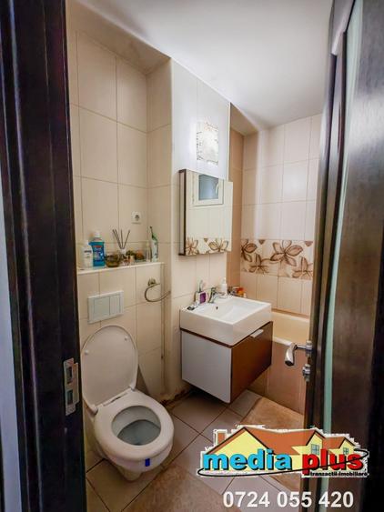 De vânzare – Apartament 3 camere decomandat, Micro 20 (Dunărea) - 10