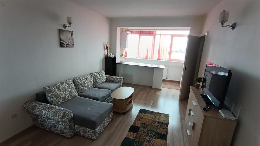 Garsoniera decomandata zona Garii - 2