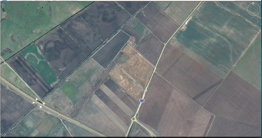 teren langa nodul de autostrada - 3