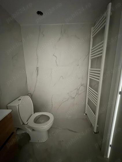 2 camere Metalurgiei Cartier Solar, liber - 3