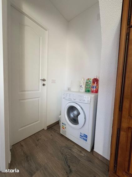 Apartament cu 2 camere semidecomandat în Onești