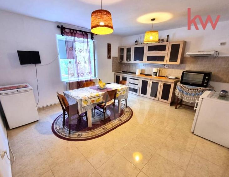 Refugiu la ?ara, libertate ?i verdea?a ? - 1