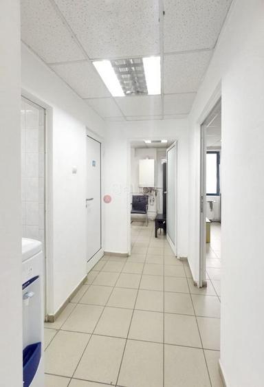 Vad Comercial Ridicat, Vizibilitate maxima - 3