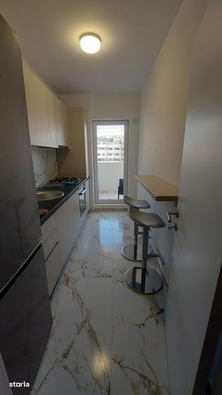 Metrou Berceni - Garsoniera decomandata cu vedere la piscina - 9