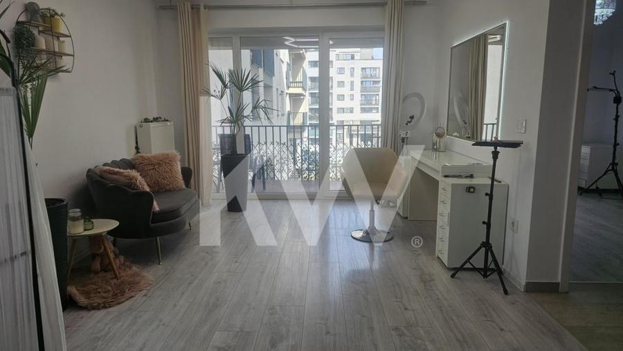 Studio nemobilat - pretabil birou sau locuinta - Kasper Coresi - 1