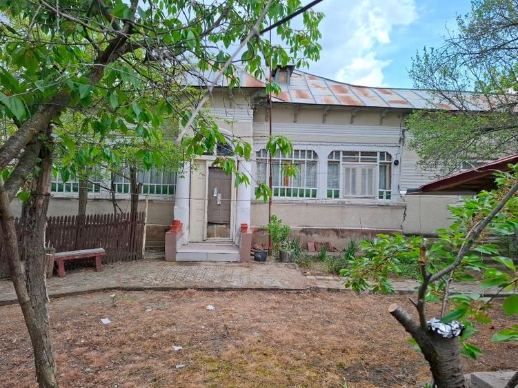 Casa la curte, Lalosu, Portaresti , jud.Valcea - 3