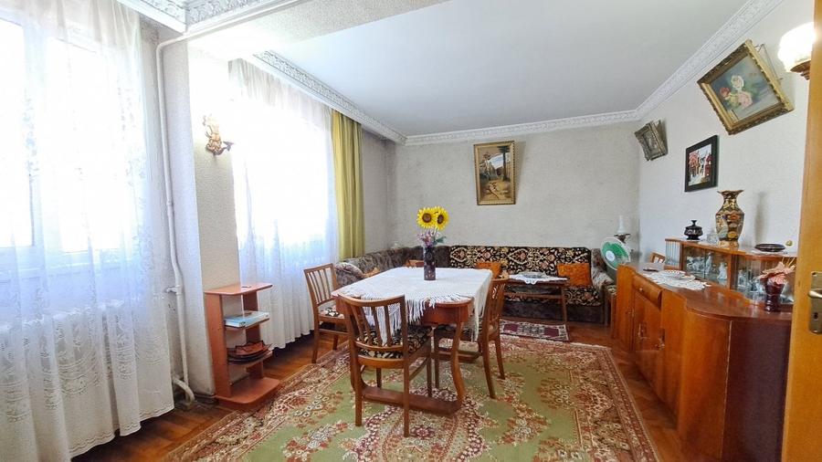 3 camere P.ta Minis, decomandat, centrala termica - 6