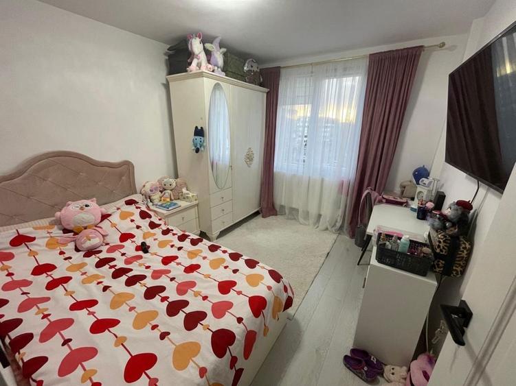 Schimb ap 3 camere decomandat ultracentral cu casa in Roman sau imprejurimi (Horia, Cordun,Balcescu) - 6