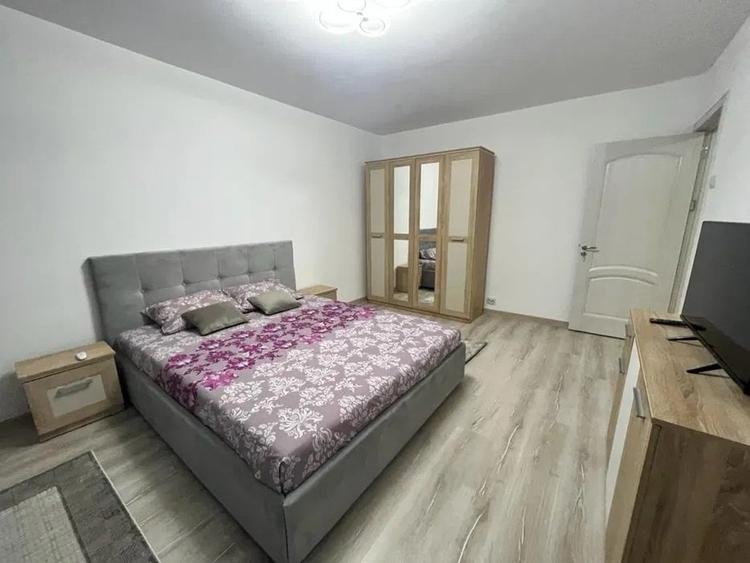 Apartament 3 camere .termen lung - 1