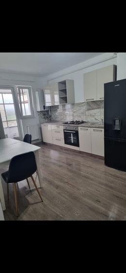 Inchiriez apartament - 5