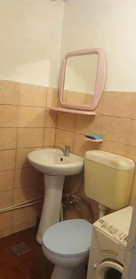 PROPRIETAR dau in chirie garsoniera - 2