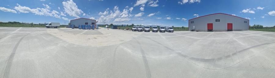 Hală industrială, platformă betonată, 300 mp - 1