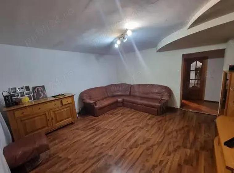 A 41 Apartament 2 camere,decomandat, spa?ios ,bucatarie mare , Fiald etaj 2 - 6