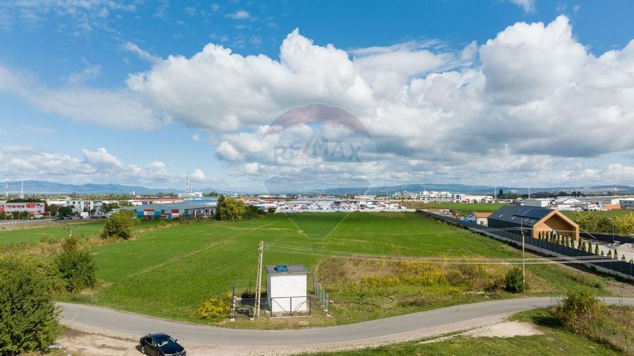 De vanzare - Teren industrial 8.500 mp, Grivitei/Calea Feldioarei - 4