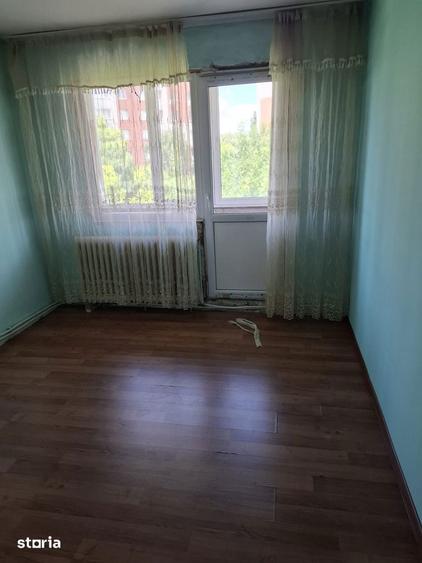 Apartament 4 camere decomandat - 9