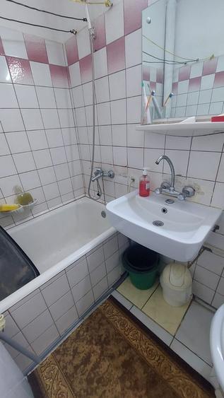 Vand garsoniera etj 1 zona Micalaca - 6