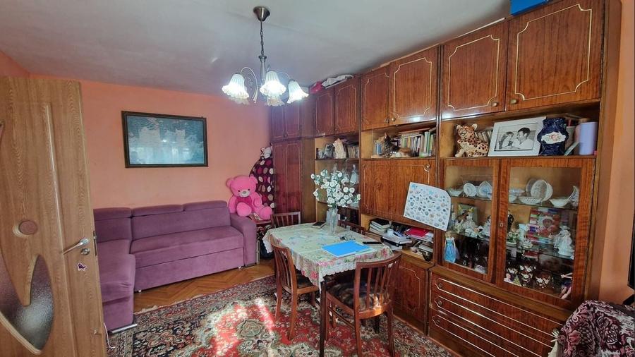 DE VÂNZARE: Apartament 3 Camere Baia Mare - Republicii, 49.90mp - 1