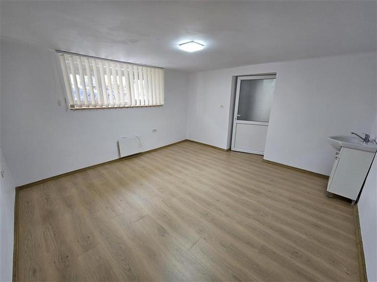 Spatiu birouri zona 13 Decembrie - 6