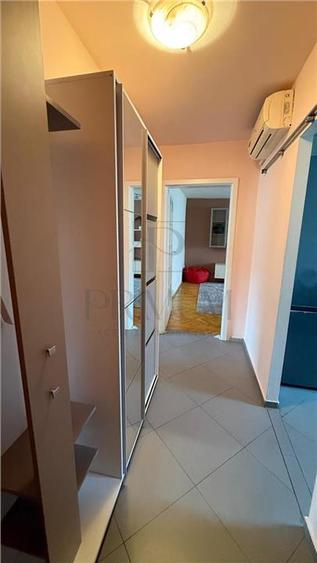 DAMBOVITA | 3 CAM | DECOMANDAT | CENTRALA | ANVELOPAT| 2 BALCOANE | MOBILAT - UT - 8