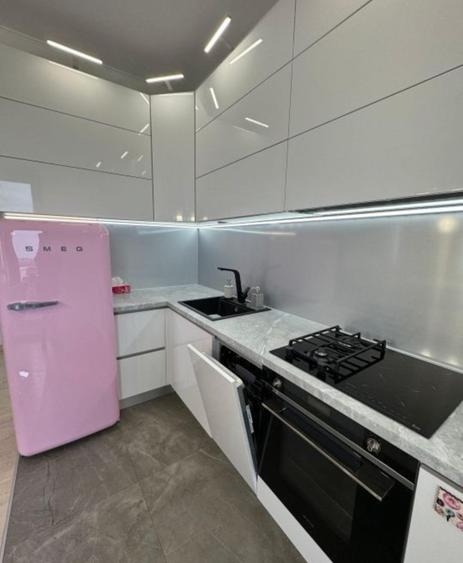 Baneasa : Apartament cu 3 camere tip penthouse, cu vedere panoramica spre lac ! - 5