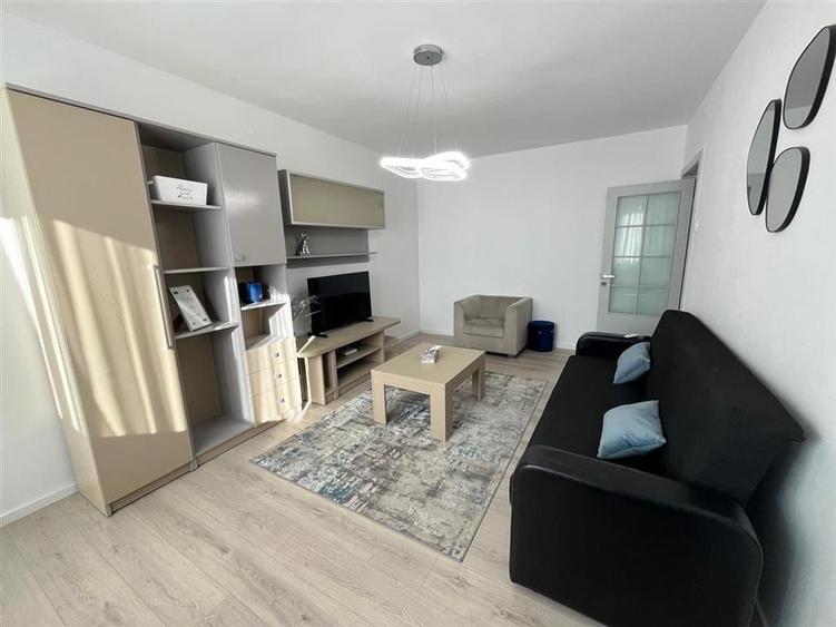 Apartament modern 3 camere si balcon etaj 2 zona Strand - 5