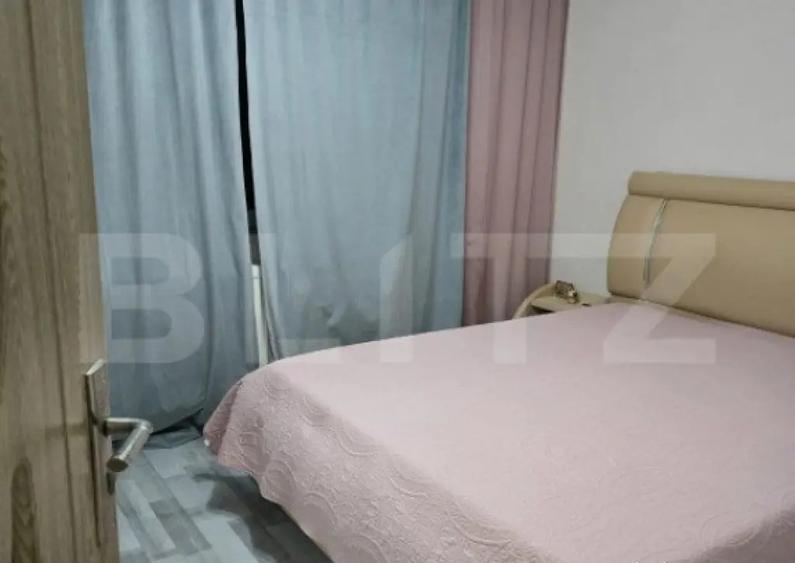 Apartament de vanzare cu 2 camere, 57 mp, zona Micro 16 - 1