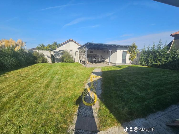 Casa moderna , intrare Santandrei, drumul nou, MERITA VAZUTA! - 2