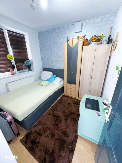 Spatiu comercial si locuin?a DE VANZARE, str. C.F.R - 15