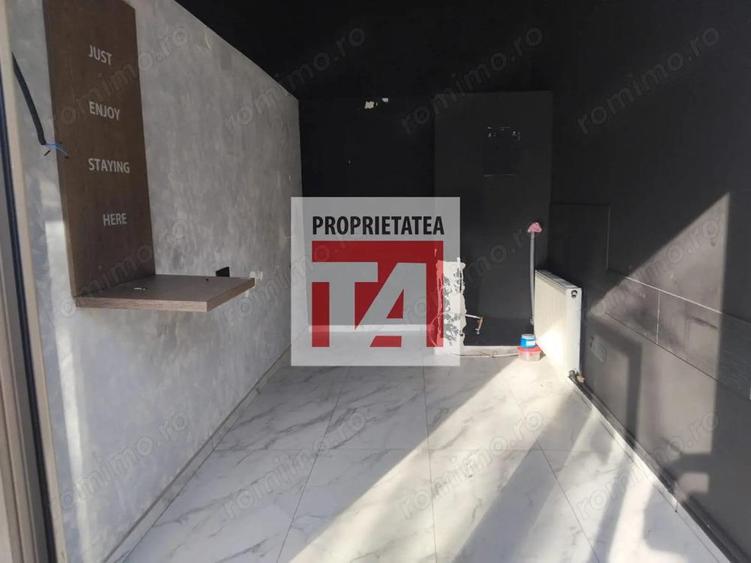 Saptiu de inchiriat 12 mp Bd Regel Mihai 1 - 3