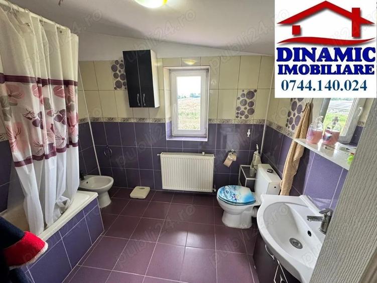 Casa+6338 mp teren, sat Izvoare, 149 900 EURO - 15