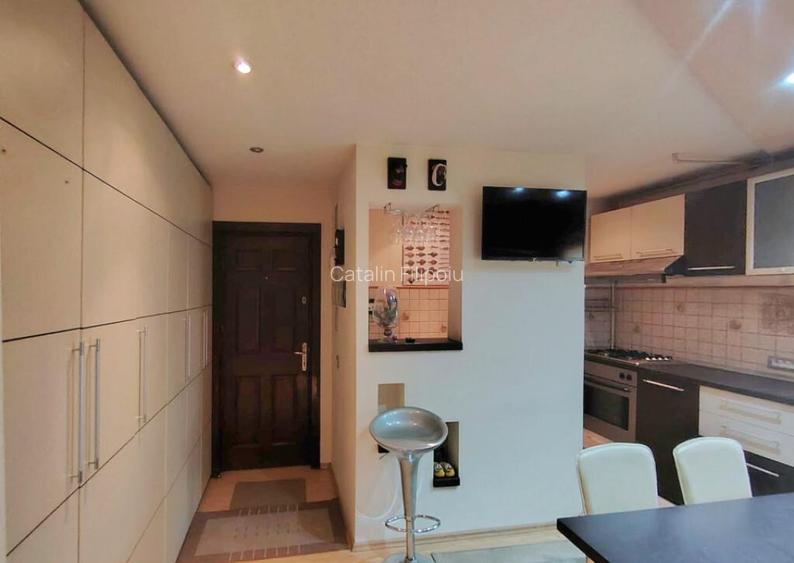 Apartament central etaj 3