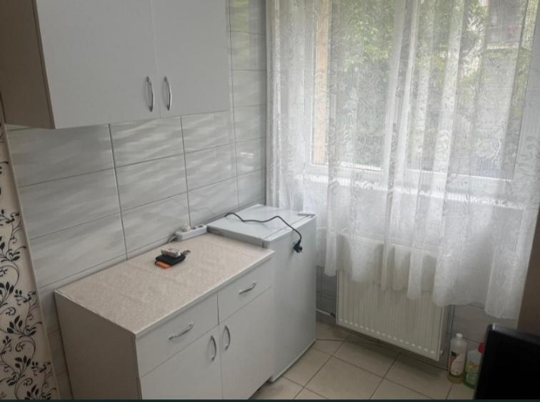 Garsonieră confort 3 zona Baicului ,Doamna Ghica ,sector 2 - 5