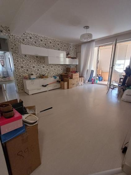 Drumul Taberei Raul Doamnei ,centrala proprie, parcare proprie,metrou - 10