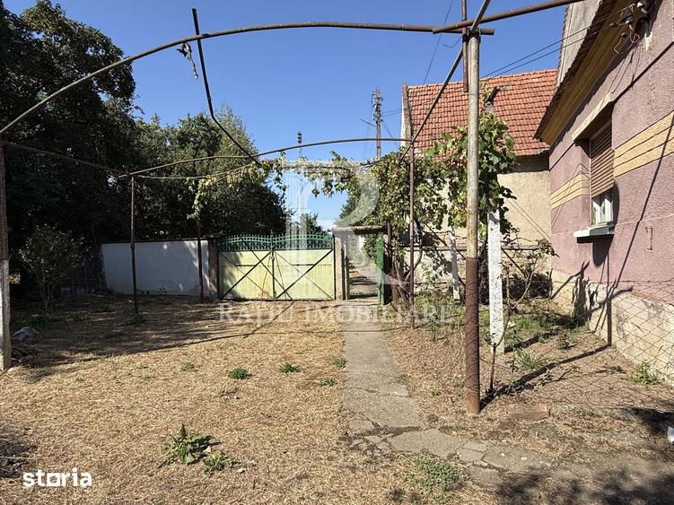 Casă cu 3 camere cu Teren 1995 Mp în Tileagd