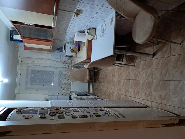 Apartament de vanzare - 8