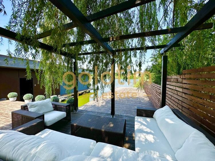 VILA SUPERBA/DESIGN EXCEPTIONAL/PISCINA/JACUZZI/VEDERE SI PONTON LAC/SNAGOV - 1