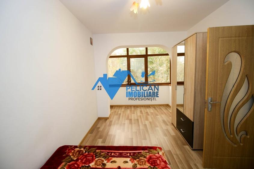 Apartament cu 3 camere decomandat, mobilat în Vest
