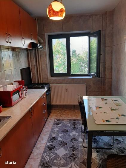 Apartament cu 2 camere decomandat în Dristor