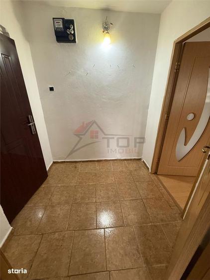 Apartament cu 2 camere semidecomandat în Canta