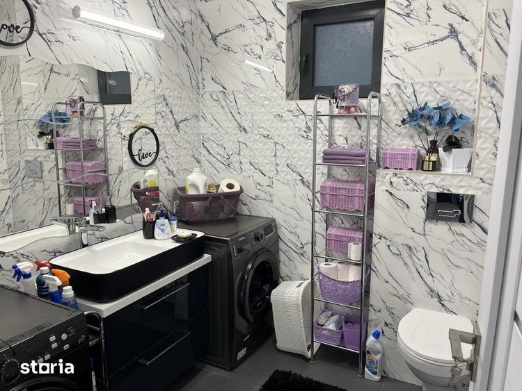 Casă cu 4 camere cu Teren 280 Mp în Valu lui Traian