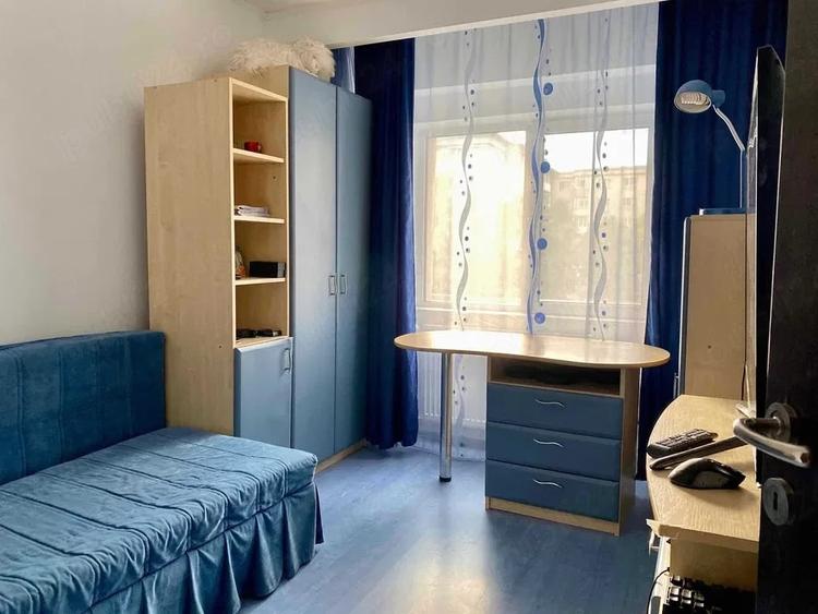 Apartament cu 3 camere decomandat în Ostroveni