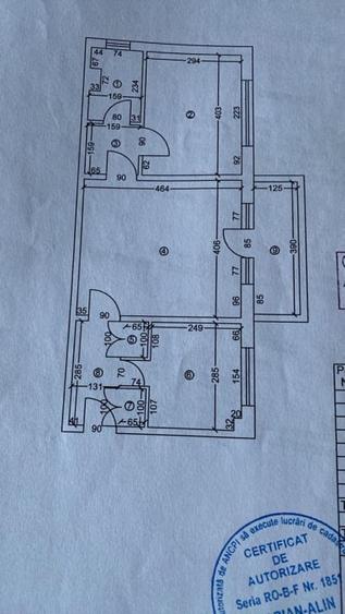 Apartament cu 2 camere semidecomandat, mobilat în Rovine