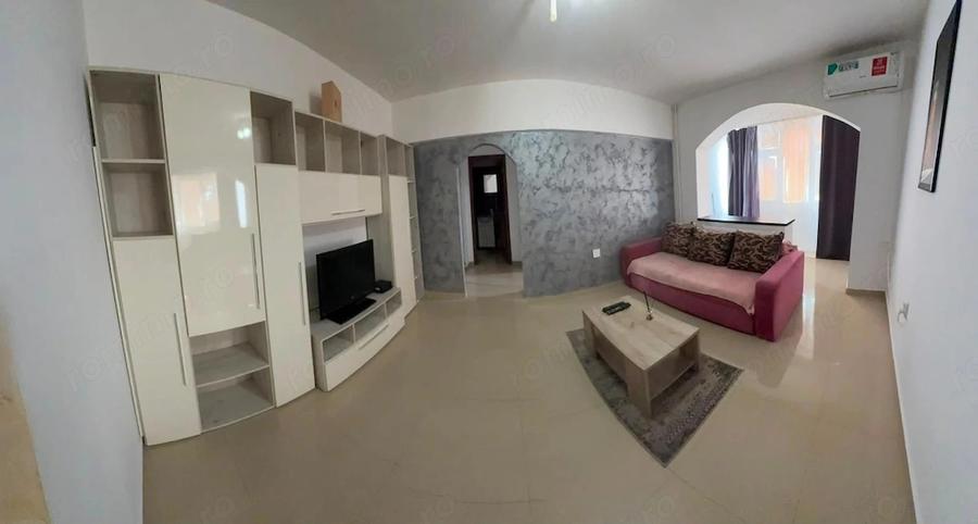 Apartament cu 2 camere semidecomandat în Republicii