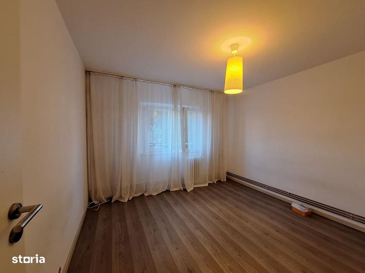 Apartament cu 3 camere decomandat în Dorobanților