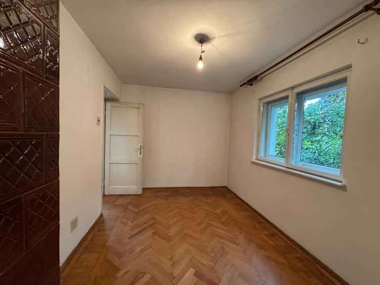 Apartament cu 2 camere decomandat în Floreasca