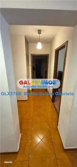 Apartament cu 3 camere semidecomandat în Titan