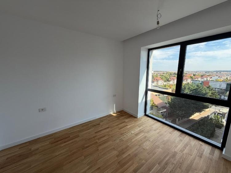 Apartament cu 3 camere decomandat în Pipera