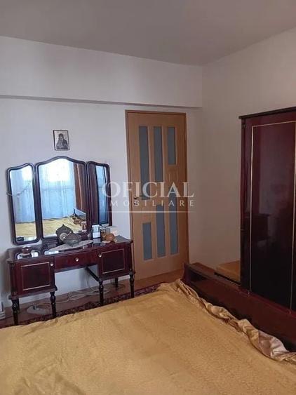 Apartament cu 3 camere decomandat, mobilat în Zorilor