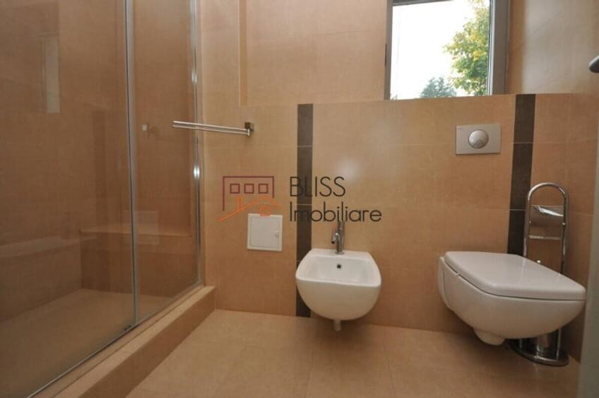 Casă cu 6 camere cu Garaj în Băneasa