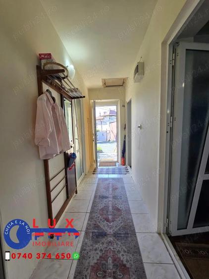 ID 6713 Casa de vanzare in Zona Pia?a Noua - 9